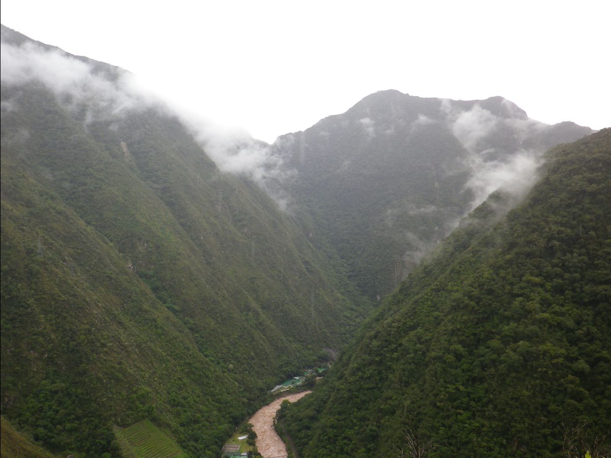 Inca Trail to Machu Picchu09